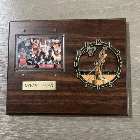 Michael Jordan Clocks thumbnail
