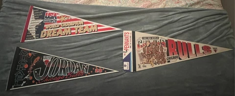 Michael Jordan Pennants thumbnail