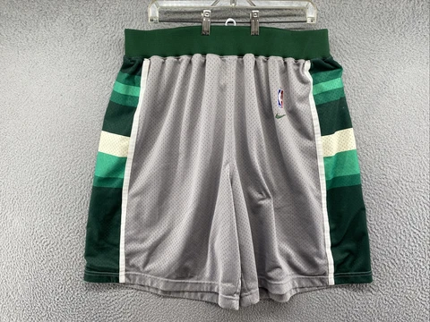 Milwaukee Bucks Shorts thumbnail