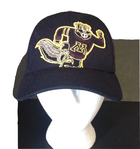 Minnesota Golden Gophers Mascots thumbnail