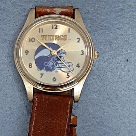 Minnesota Vikings Watches thumbnail