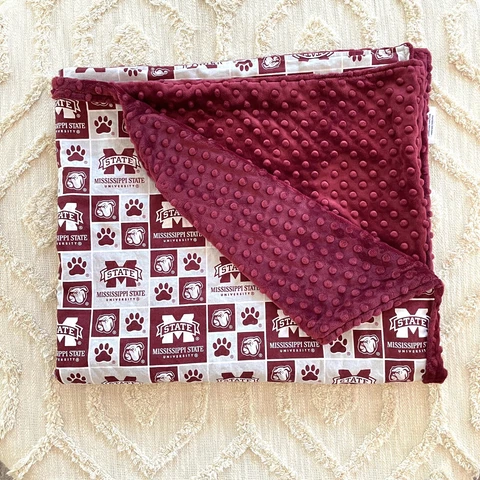 Mississippi State Bulldogs Blankets thumbnail