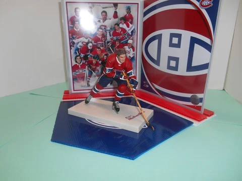 Montreal Canadiens Action Figures thumbnail