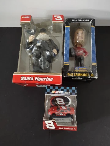 NASCAR Fan Bobbleheads thumbnail