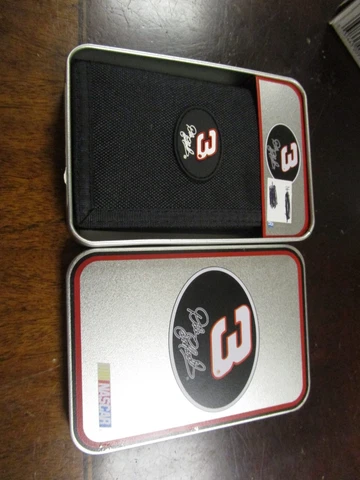 NASCAR Fan Wallets thumbnail