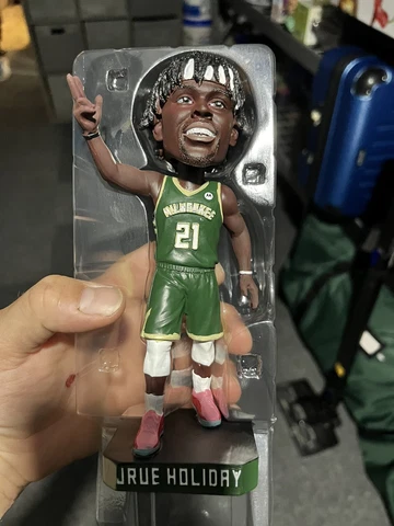 NBA Fan Bobbleheads thumbnail