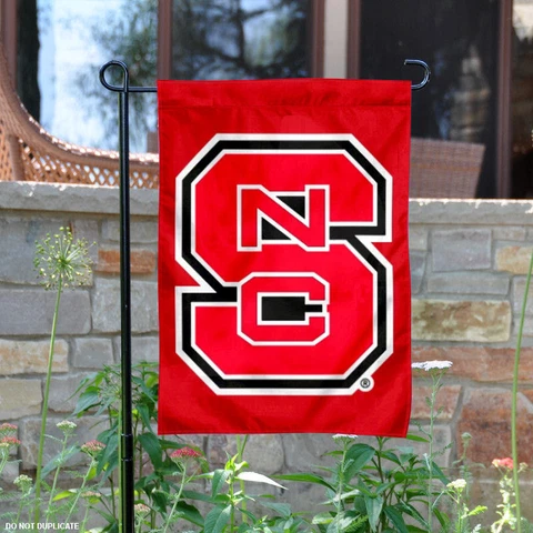 NC State Wolfpack Flags thumbnail