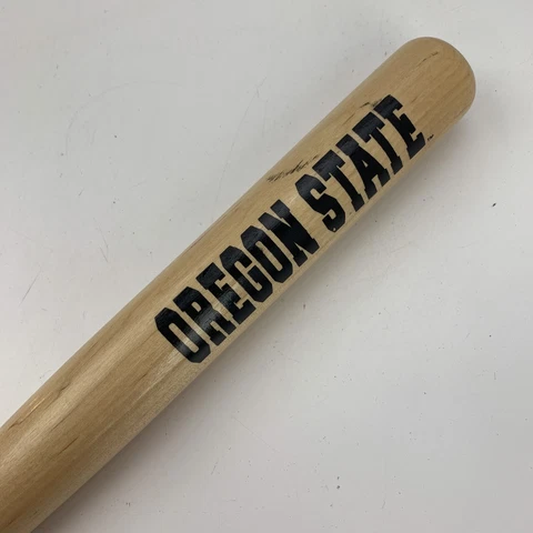 NCAA Fan Bats thumbnail