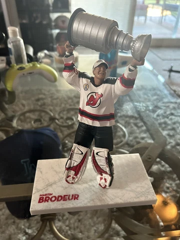 New Jersey Devils Action Figures thumbnail