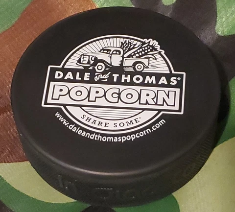 New Jersey Devils Pucks thumbnail