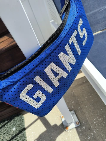 New York Giants Purses thumbnail