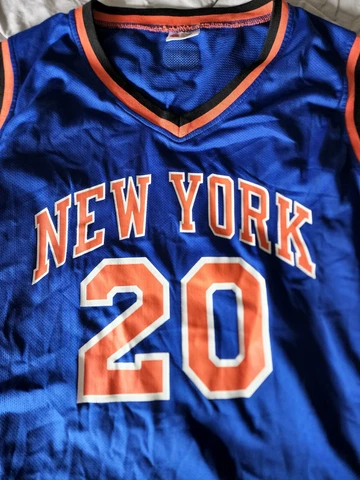 New York Knicks Tickets thumbnail