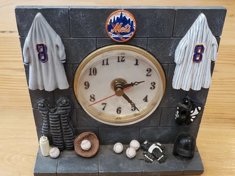 New York Mets Clocks thumbnail