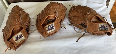 New York Mets Gloves thumbnail