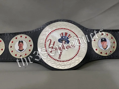 New York Yankees Belts thumbnail