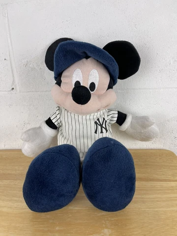 New York Yankees Plush Figures thumbnail