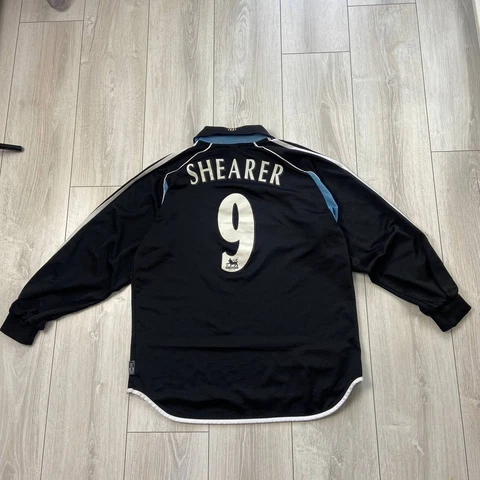Newcastle United Jerseys thumbnail