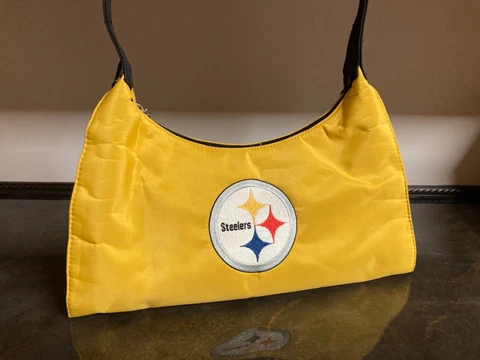 NFL Fan Purses thumbnail