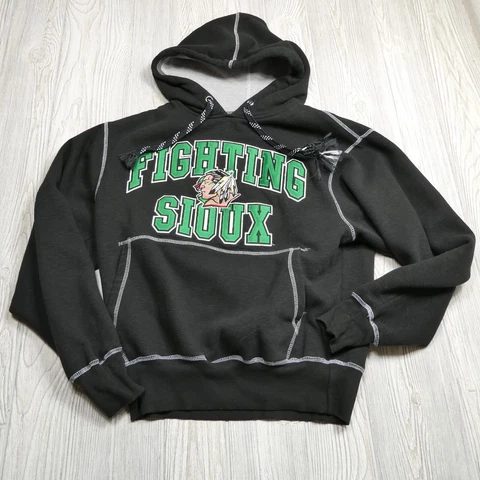North Dakota Fighting Sioux Sweatshirts thumbnail