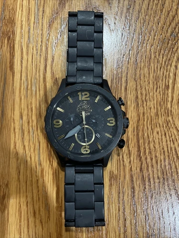 Notre Dame Fighting Irish Watches thumbnail