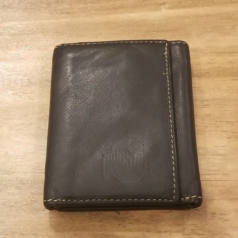 Ohio State Buckeyes Wallets thumbnail