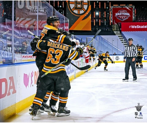 Patrice Bergeron Posters thumbnail