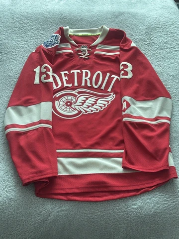 Pavel Datsyuk Jerseys thumbnail