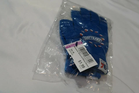 Philadelphia 76ers Gloves thumbnail