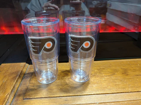 Philadelphia Flyers Tumblers thumbnail