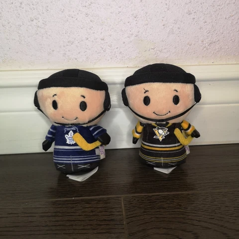 Pittsburgh Penguins Plush Figures thumbnail