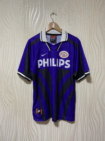 PSV Eindhoven Jerseys thumbnail