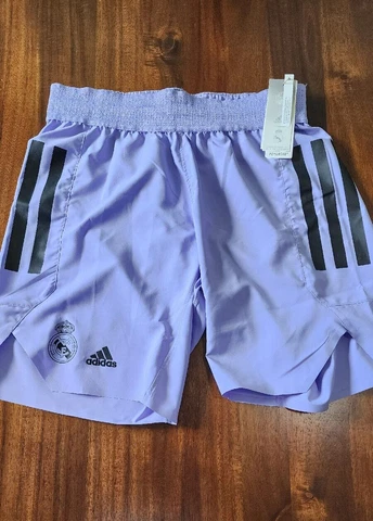 Real Madrid Shorts thumbnail
