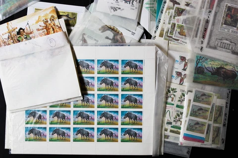 Russia & Soviet Union Stamps thumbnail