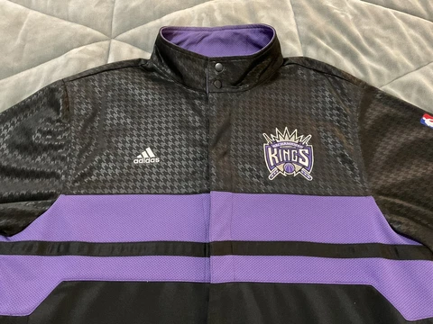 Sacramento Kings Jackets thumbnail