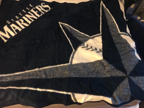 Seattle Mariners Blankets thumbnail
