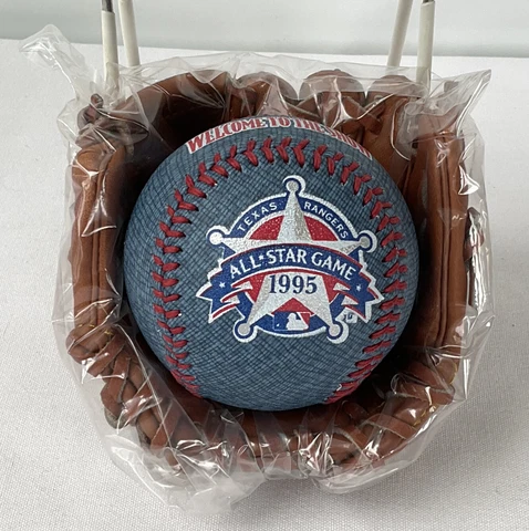 Seattle Mariners Gloves thumbnail