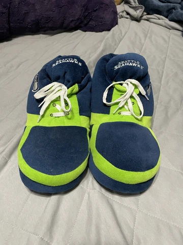 Seattle Seahawks Slippers thumbnail