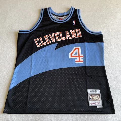 Shawn Kemp Jerseys thumbnail
