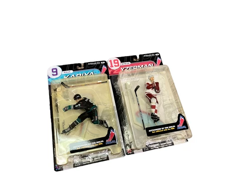 Steve Yzerman Action Figures thumbnail