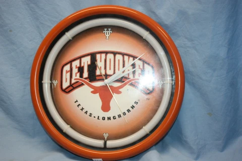 Texas Longhorns Clocks thumbnail