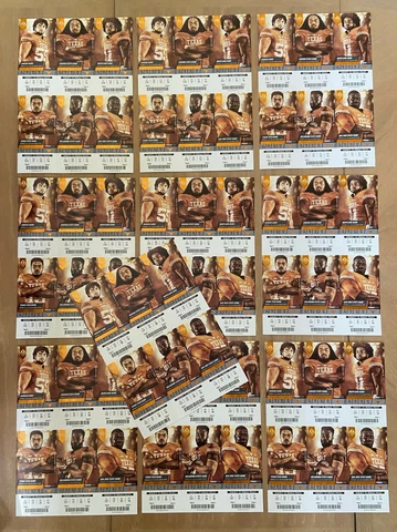 Texas Longhorns Tickets thumbnail