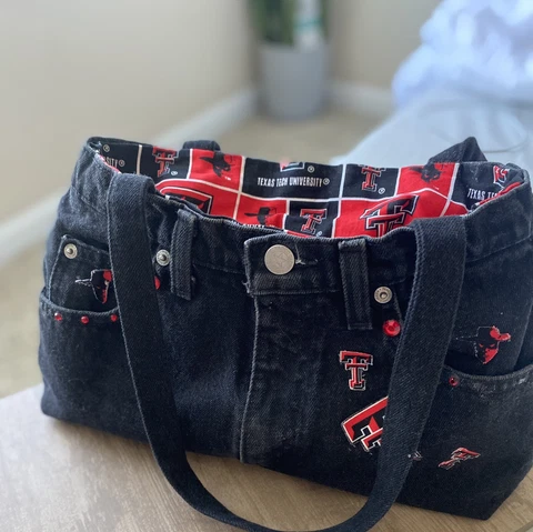 Texas Tech Red Raiders Purses thumbnail