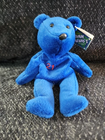 Toronto Blue Jays Plush Figures thumbnail