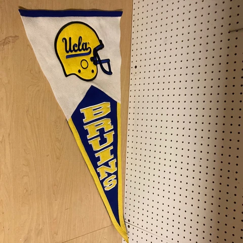 UCLA Bruins Pennants thumbnail
