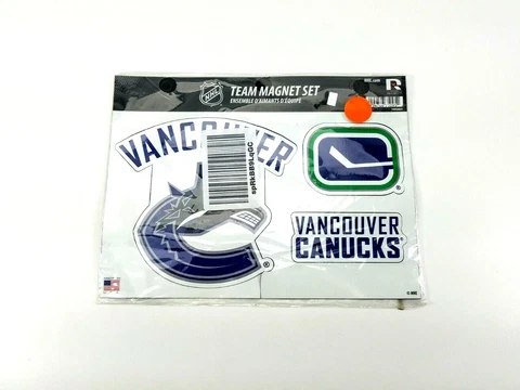 Vancouver Canucks Magnets thumbnail