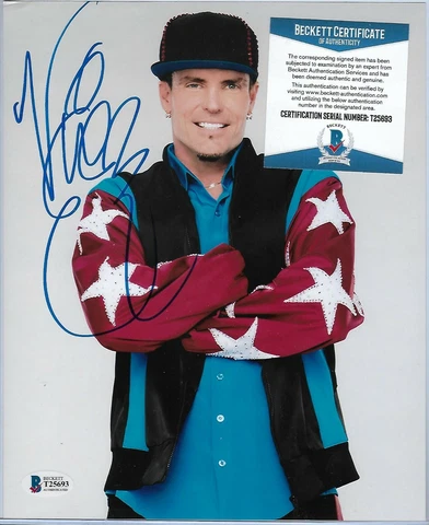 VANILLA ICE Autographs