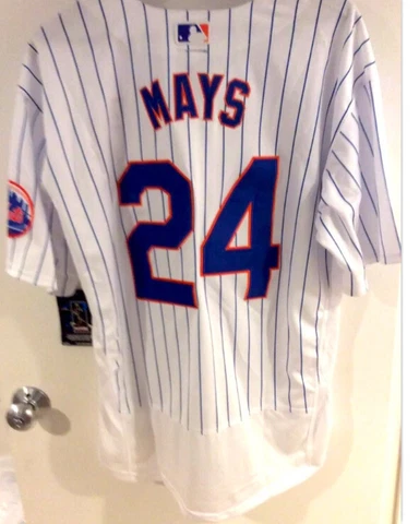 Willie Mays Jerseys thumbnail