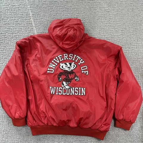 Wisconsin Badgers Jackets thumbnail