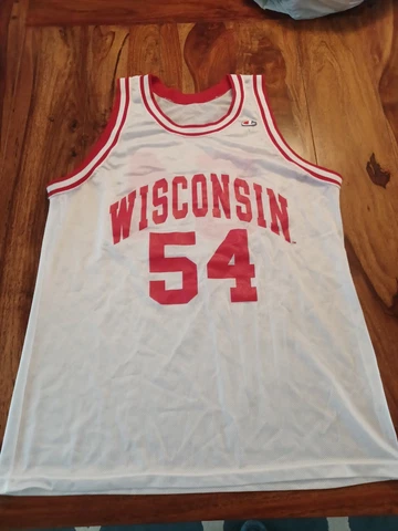 Wisconsin Badgers Jerseys thumbnail