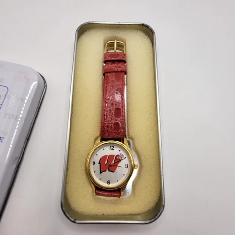 Wisconsin Badgers Watches thumbnail